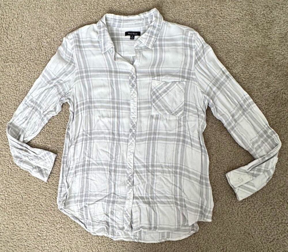 Well Worn Womens Small White Gray Plaid Button Up Long Sleeve Viscose Shirt
